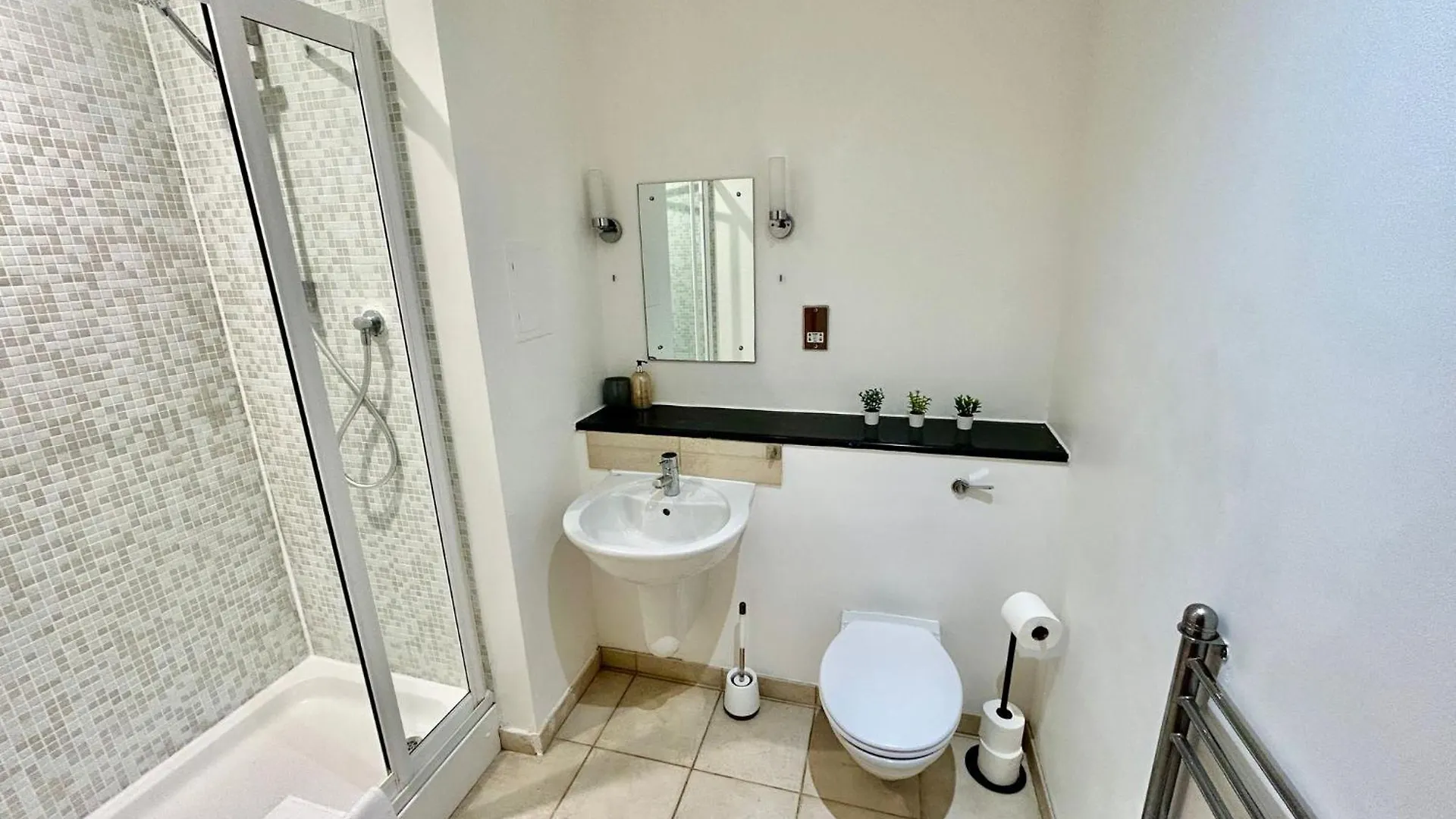 City Centre Apartment, Nr West Quay, Free Parking Southampton Royaume-Uni
