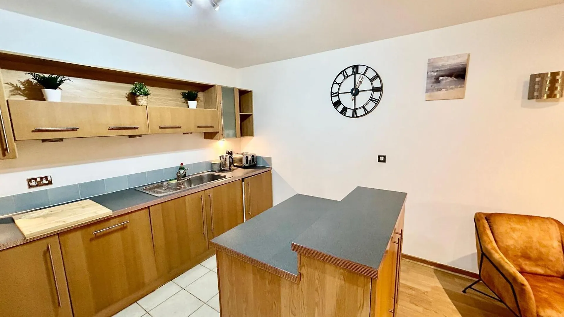 Apartment City Centre Apartment, Nr West Quay, Free Parking Southampton
